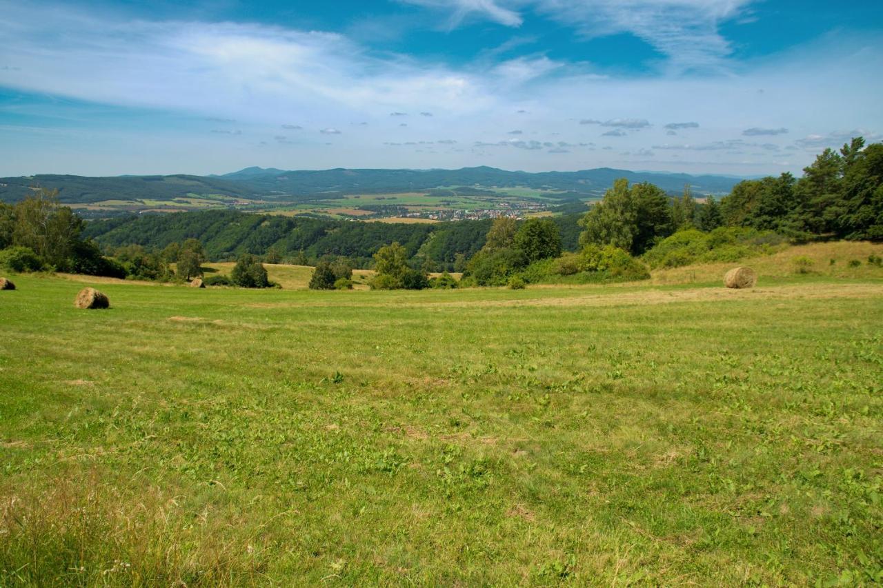 Chalupa V Prirode Pliešovce Exterior foto
